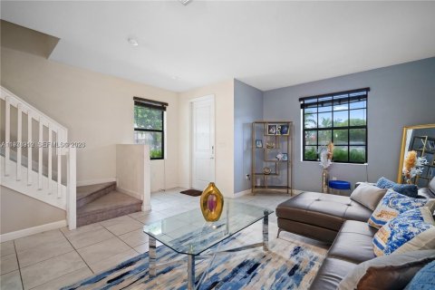 Villa ou maison à louer à Homestead, Floride: 3 chambres, 141.58 m2 № 2046431 - photo 16