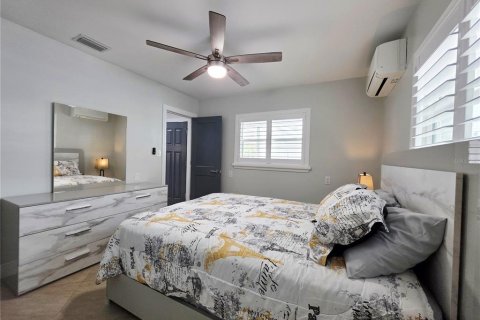Casa en alquiler en Saint Petersburg, Florida, 3 dormitorios, 132.66 m2 № 2206159 - foto 17