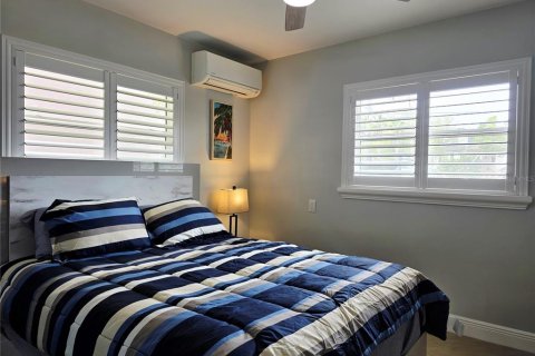Casa en alquiler en Saint Petersburg, Florida, 3 dormitorios, 132.66 m2 № 2206159 - foto 27
