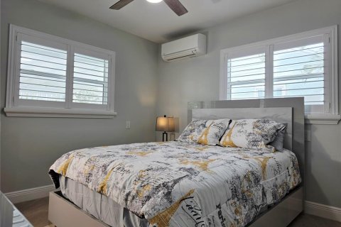 Casa en alquiler en Saint Petersburg, Florida, 3 dormitorios, 132.66 m2 № 2206159 - foto 16
