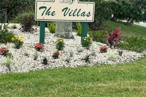 House in Bradenton, Florida 2 bedrooms, 153.85 sq.m. № 2151957 - photo 24
