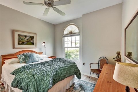 House in Bradenton, Florida 2 bedrooms, 153.85 sq.m. № 2151957 - photo 10