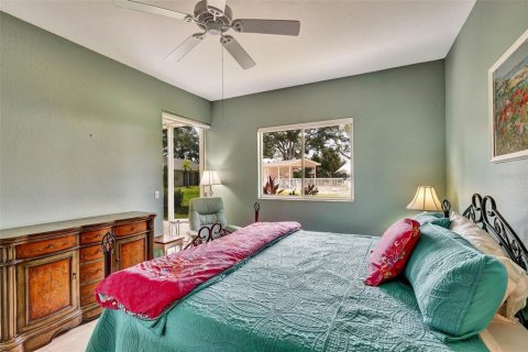 House in Bradenton, Florida 2 bedrooms, 153.85 sq.m. № 2151957 - photo 21