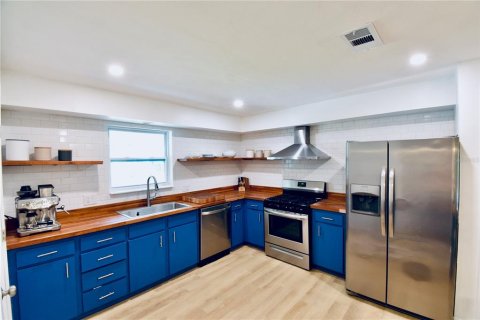 Casa en venta en Gainesville, Florida, 3 dormitorios, 129.23 m2 № 2200513 - foto 8