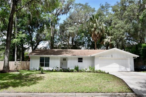Casa en Gainesville, Florida 3 dormitorios, 129.23 m2 № 2200513