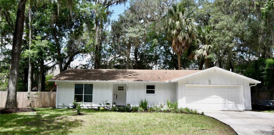 Casa en Gainesville, Florida 3 dormitorios, 129.23 m2 № 2200513