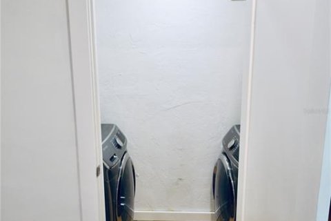 Casa en venta en Gainesville, Florida, 3 dormitorios, 129.23 m2 № 2200513 - foto 4