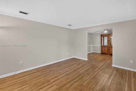 Villa ou maison à vendre à Gainesville, Floride: 3 chambres, 176.89 m2 № 2263682 - photo 11
