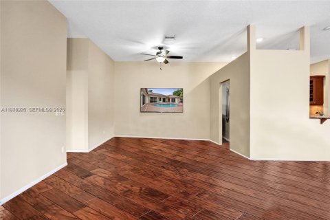 Villa ou maison à vendre à Boynton Beach, Floride: 3 chambres, 157.28 m2 № 2040999 - photo 9