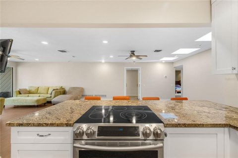 Casa en venta en Sarasota, Florida, 3 dormitorios, 299.98 m2 № 1792185 - foto 9