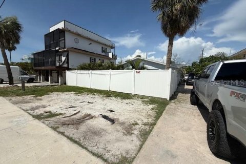 Apartment in Bradenton Beach, Florida 2 bedrooms, 72.46 sq.m. № 1785633 - photo 1