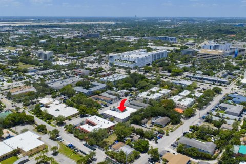 Immobilier commercial à vendre à Fort Lauderdale, Floride № 2083700 - photo 3