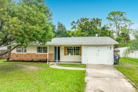 Casa en Titusville, Florida 3 dormitorios, 105.54 m2 № 2387520