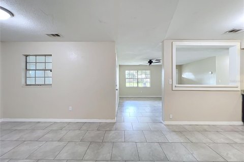 Casa en venta en Titusville, Florida, 3 dormitorios, 105.54 m2 № 2387520 - foto 9