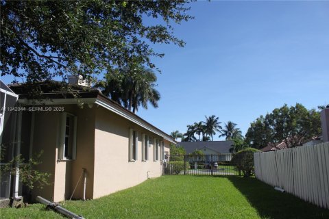 Villa ou maison à vendre à Palmetto Bay, Floride: 5 chambres, 420.57 m2 № 1999039 - photo 25
