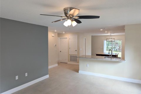 Villa ou maison à vendre à Mulberry, Floride: 3 chambres, 125.23 m2 № 1438670 - photo 5