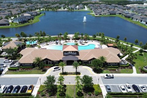 Casa en venta en Kissimmee, Florida, 4 dormitorios, 158.49 m2 № 2100742 - foto 26