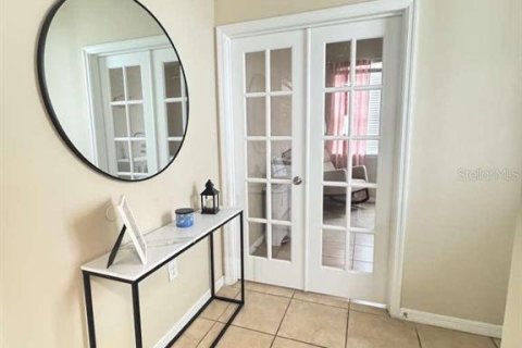 Casa en venta en Kissimmee, Florida, 4 dormitorios, 158.49 m2 № 2100742 - foto 2