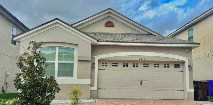Casa en Kissimmee, Florida 4 dormitorios, 158.49 m2 № 2100742