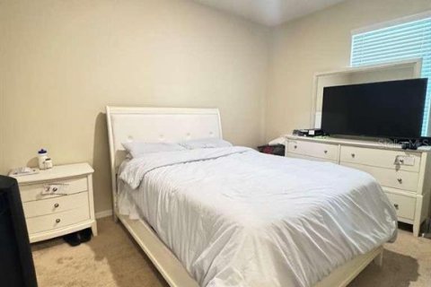 Casa en venta en Kissimmee, Florida, 4 dormitorios, 158.49 m2 № 2100742 - foto 17