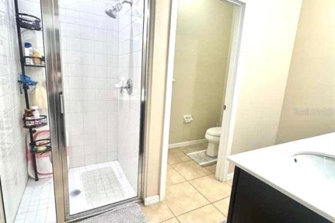 Casa en venta en Kissimmee, Florida, 4 dormitorios, 158.49 m2 № 2100742 - foto 13
