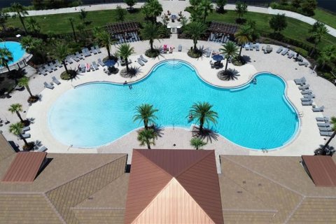 Casa en venta en Kissimmee, Florida, 4 dormitorios, 158.49 m2 № 2100742 - foto 25