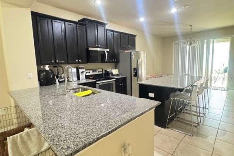 Casa en venta en Kissimmee, Florida, 4 dormitorios, 158.49 m2 № 2100742 - foto 8