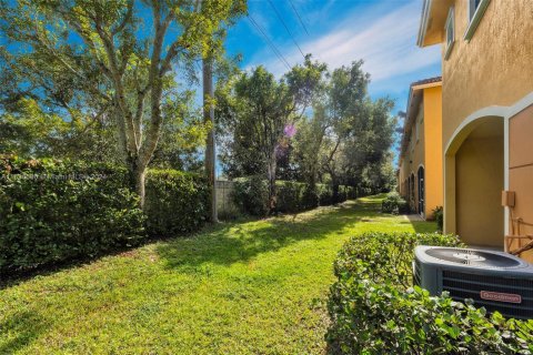 Townhouse in Margate, Florida 3 bedrooms, 125.98 sq.m. № 1693868 - photo 7