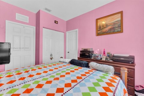 Townhouse in Margate, Florida 3 bedrooms, 125.98 sq.m. № 1693868 - photo 30