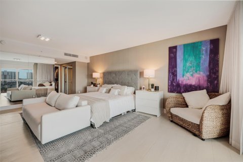 Condominio en venta en Sunny Isles Beach, Florida, 3 dormitorios, 160.91 m2 № 1977826 - foto 30