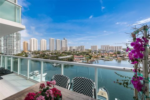 Condominio en venta en Sunny Isles Beach, Florida, 3 dormitorios, 160.91 m2 № 1977826 - foto 7