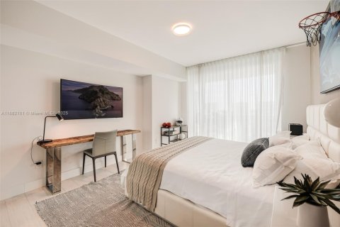 Condominio en venta en Sunny Isles Beach, Florida, 3 dormitorios, 160.91 m2 № 1977826 - foto 20