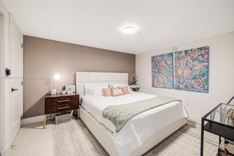 Condominio en venta en Sunny Isles Beach, Florida, 3 dormitorios, 160.91 m2 № 1977826 - foto 23