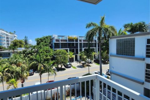 Appartement à louer à Bay Harbor Islands, Floride: 2 chambres, 139.35 m2 № 1996961 - photo 23