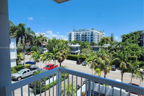 Appartement à louer à Bay Harbor Islands, Floride: 2 chambres, 139.35 m2 № 1996961 - photo 22