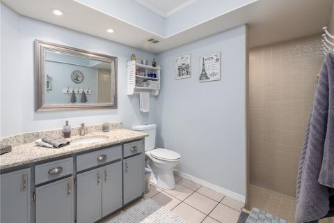 House in Palm Harbor, Florida 3 bedrooms, 205.69 sq.m. № 1550383 - photo 16