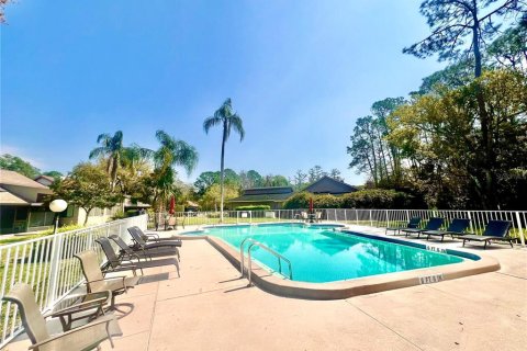 House in Palm Harbor, Florida 3 bedrooms, 205.69 sq.m. № 1550383 - photo 24