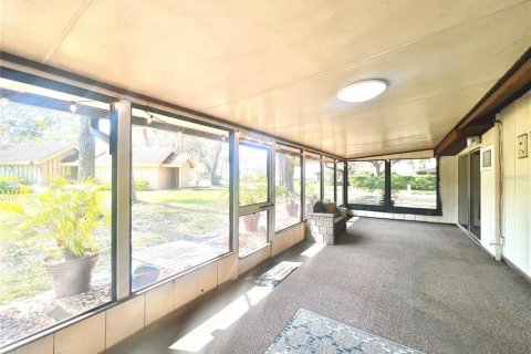 House in Palm Harbor, Florida 3 bedrooms, 205.69 sq.m. № 1550383 - photo 21