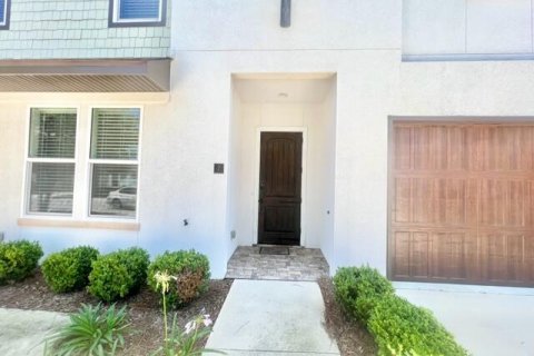 Townhouse in Destin, Florida 3 bedrooms, 190.73 sq.m. № 561269 - photo 1