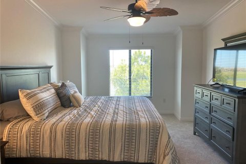 Condo in Bradenton, Florida, 2 bedrooms in LAKEWOOD NATIONAL  № 248891 - photo 29