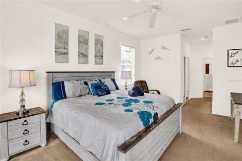 Villa ou maison à vendre à Haines City, Floride: 5 chambres, 236.16 m2 № 2349346 - photo 17