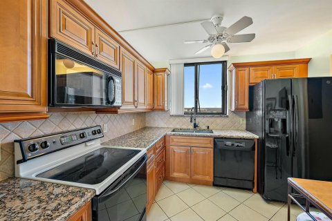 Copropriété à vendre à Jupiter, Floride: 2 chambres, 117.99 m2 № 2183980 - photo 11