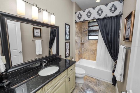 House in Lakeland, Florida 3 bedrooms, 209.22 sq.m. № 1791598 - photo 9