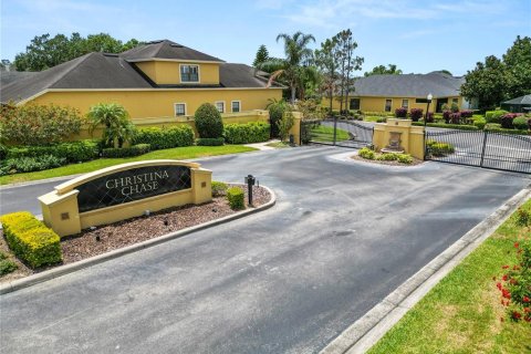 House in Lakeland, Florida 3 bedrooms, 209.22 sq.m. № 1791598 - photo 6