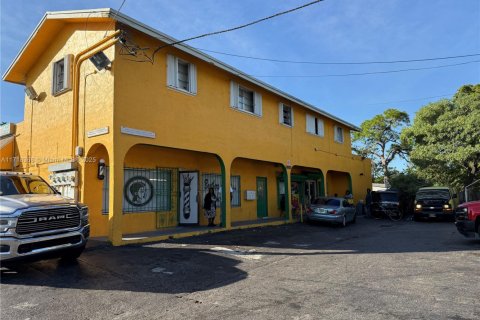 Commercial property in Fort Lauderdale, Florida № 1863894 - photo 6