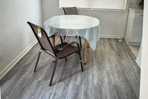Condominio en alquiler en West Palm Beach, Florida, 2 dormitorios, 74.14 m2 № 2084892 - foto 6
