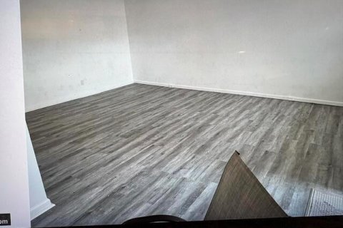 Condominio en alquiler en West Palm Beach, Florida, 2 dormitorios, 74.14 m2 № 2084892 - foto 7