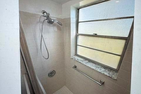 Condominio en alquiler en West Palm Beach, Florida, 2 dormitorios, 74.14 m2 № 2084892 - foto 10