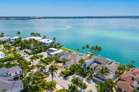 Villa ou maison à vendre à Sarasota, Floride: 4 chambres, 429.02 m2 № 1915385 - photo 6