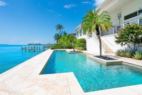 Villa ou maison à vendre à Sarasota, Floride: 4 chambres, 429.02 m2 № 1915385 - photo 30